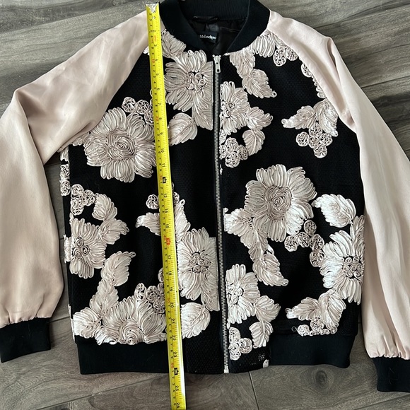 Boomer Jacket - Picture 7 of 17